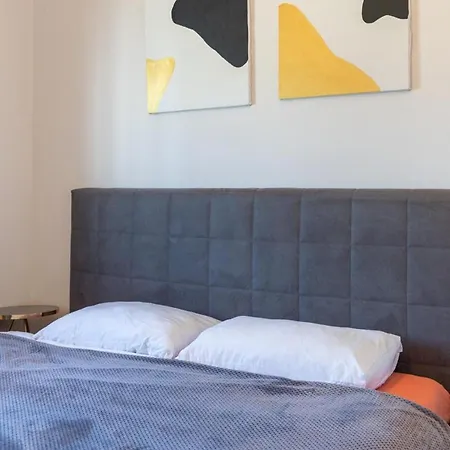 Unique Arlis Apartman *